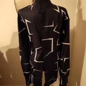 Men button up black and white long sleeve